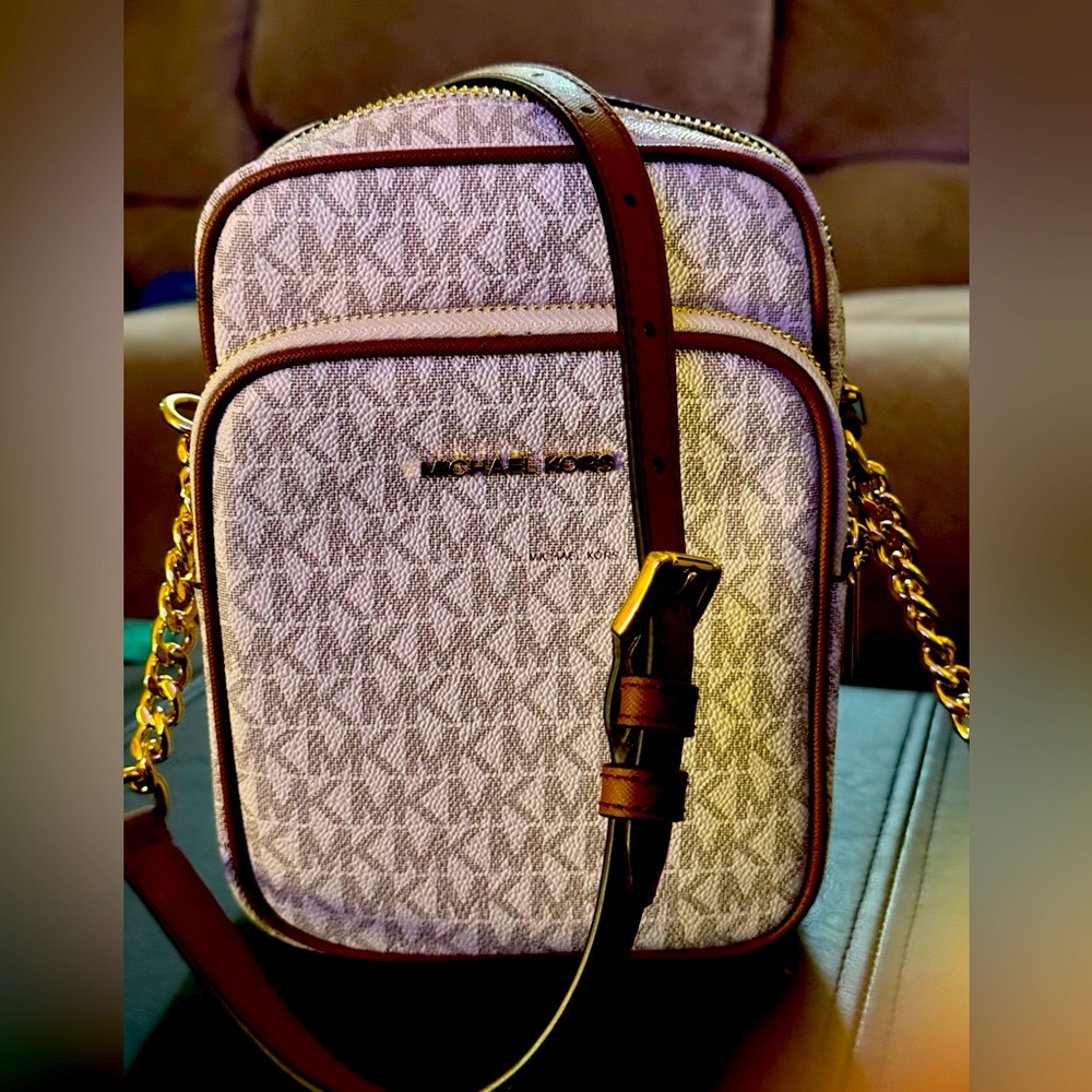 Michael Kors Crossbody